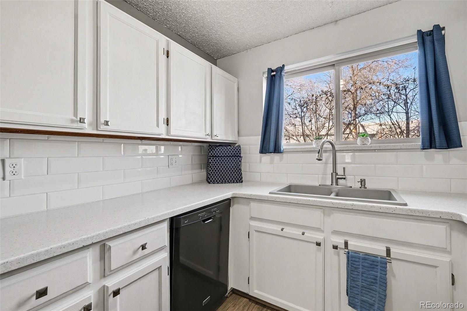 MLS Image #4 for 3606 s depew street 103,lakewood, Colorado
