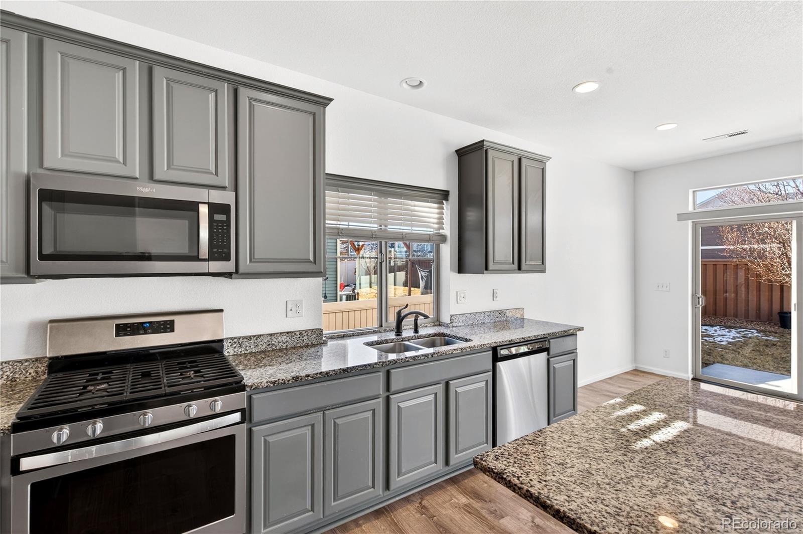 MLS Image #11 for 18136 e 53rd drive,denver, Colorado