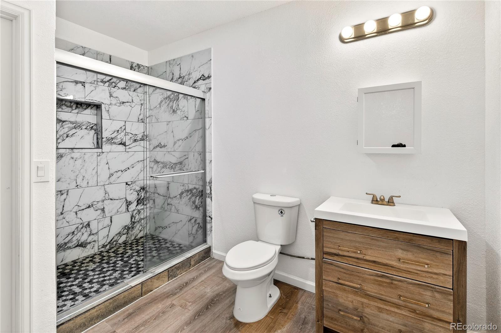 MLS Image #15 for 18136 e 53rd drive,denver, Colorado