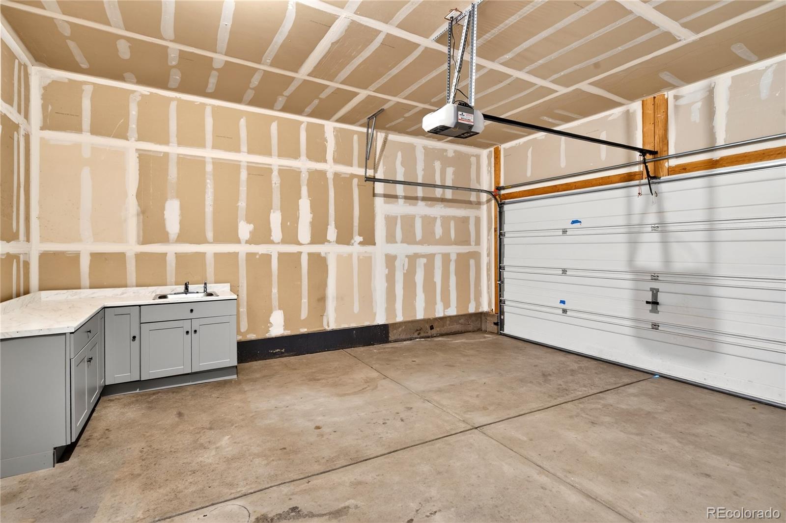 MLS Image #38 for 18136 e 53rd drive,denver, Colorado