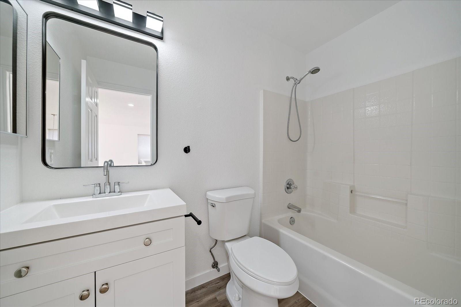 MLS Image #27 for 9253 e arizona place,denver, Colorado