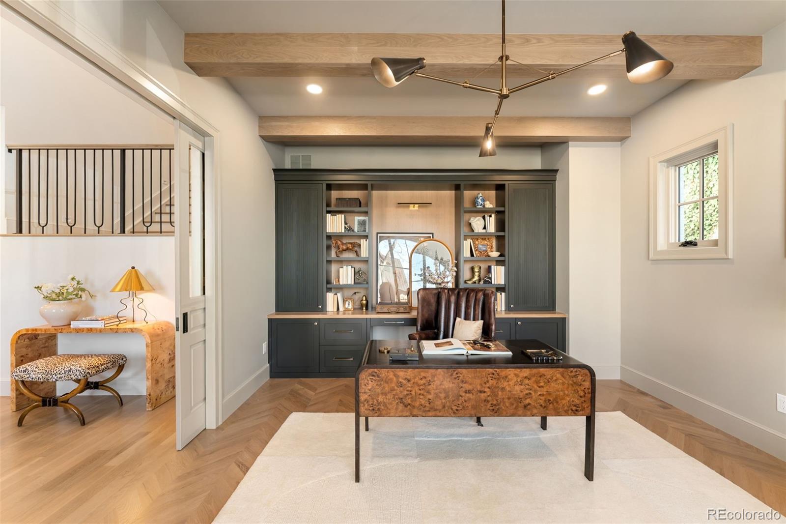 MLS Image #5 for 916 s high street,denver, Colorado