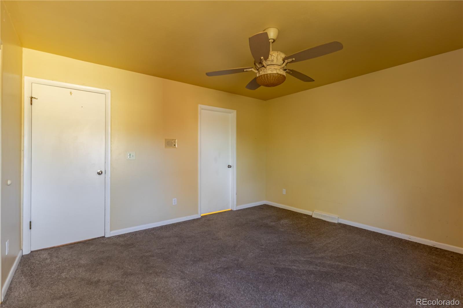 MLS Image #18 for 11132 e harvard drive,aurora, Colorado
