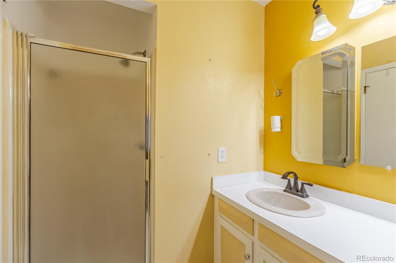 MLS Image #24 for 11132 e harvard drive,aurora, Colorado