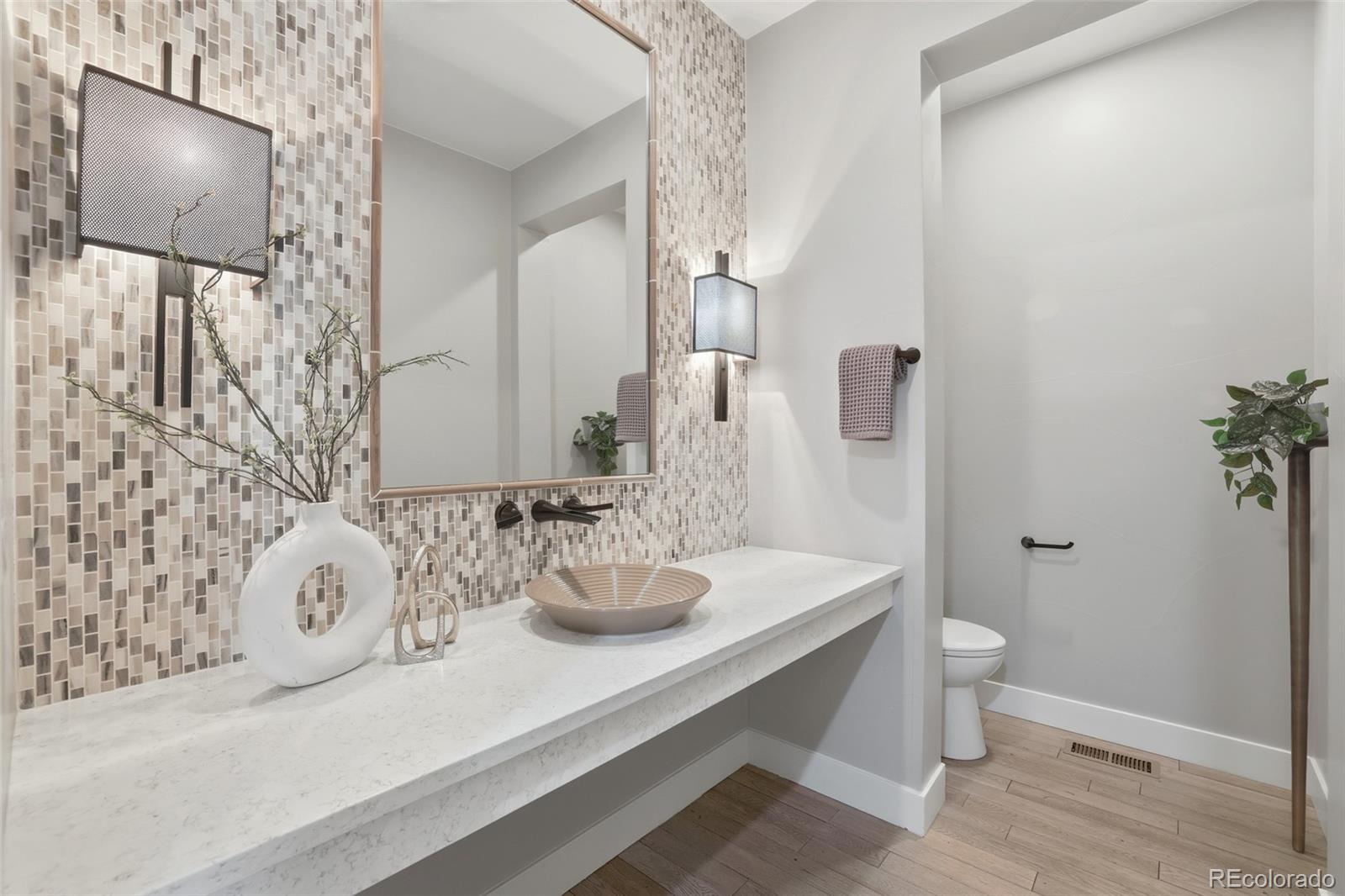 MLS Image #18 for 8272 s langdale way,aurora, Colorado