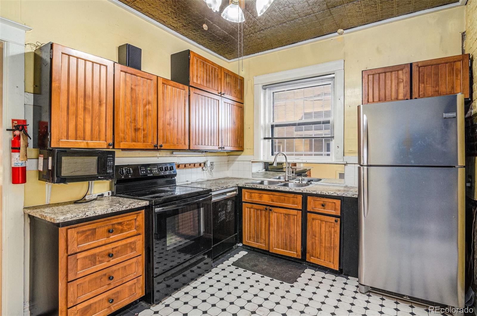 MLS Image #9 for 4037 e 17th avenue parkway,denver, Colorado