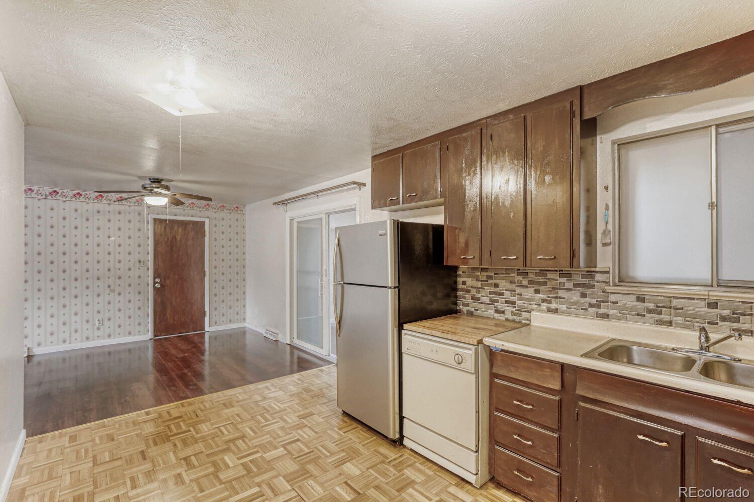 MLS Image #10 for 333  empire street,aurora, Colorado