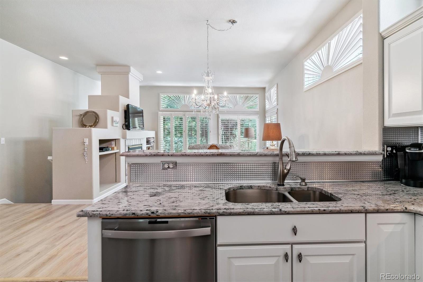 MLS Image #15 for 5987 s yampa street,aurora, Colorado