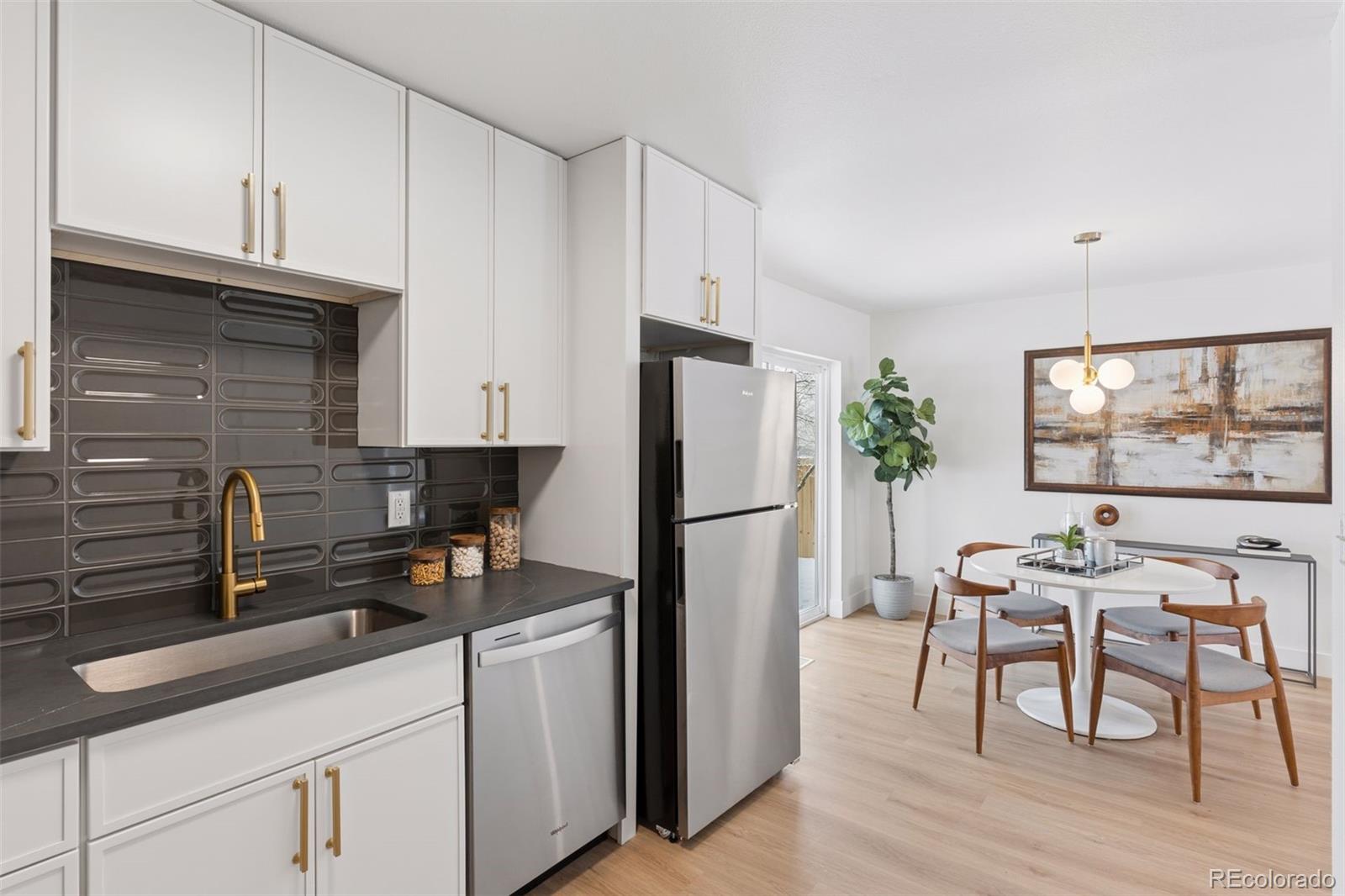MLS Image #12 for 1404 w lake avenue,littleton, Colorado