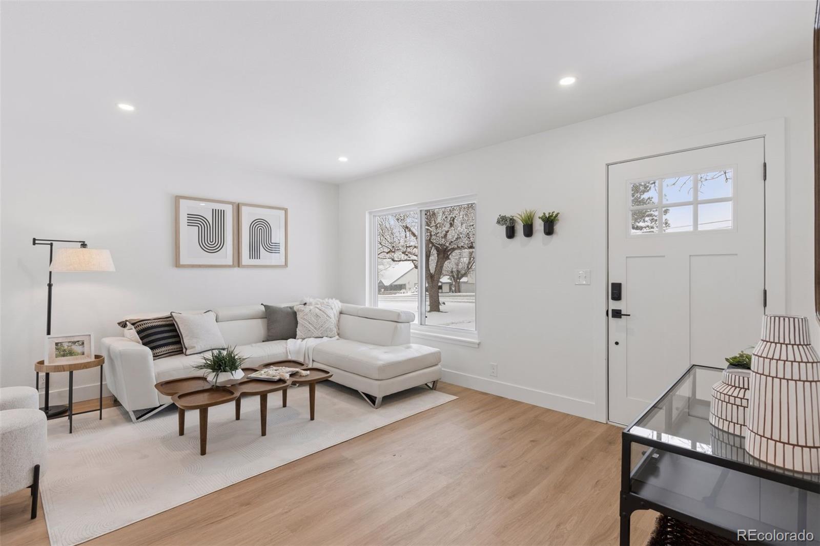 MLS Image #2 for 1404 w lake avenue,littleton, Colorado