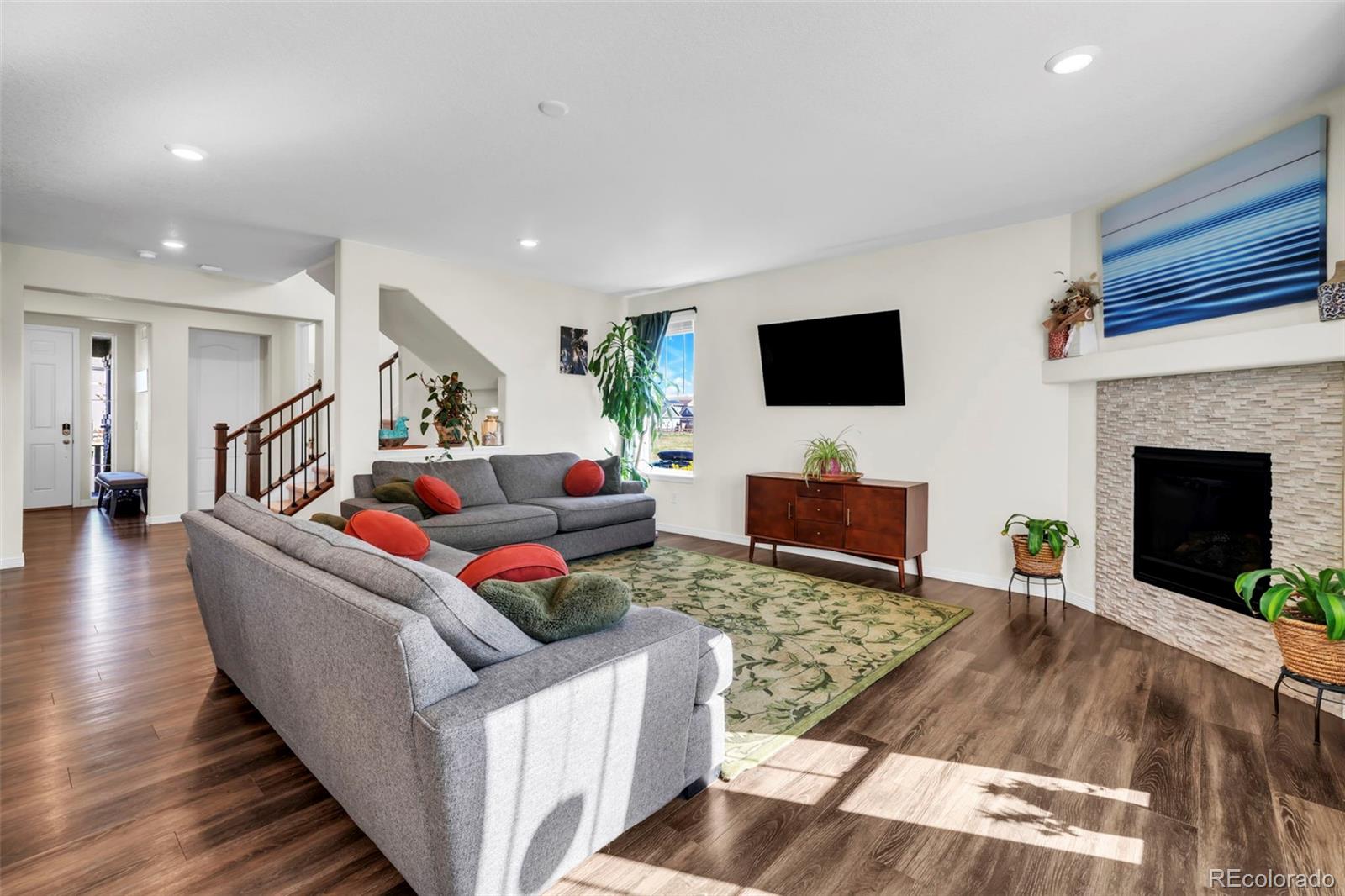 MLS Image #12 for 702  drake avenue,erie, Colorado