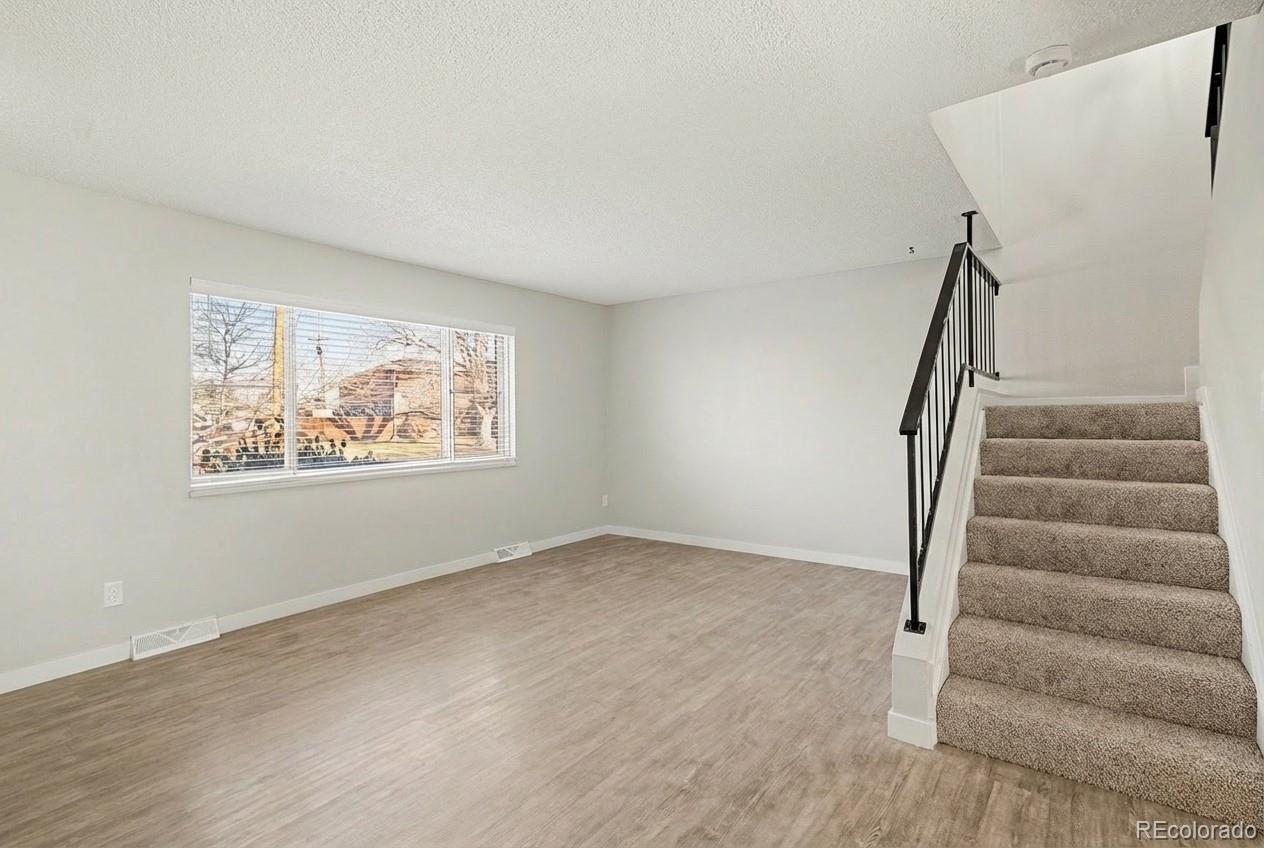 MLS Image #6 for 9194 e nassau avenue,denver, Colorado