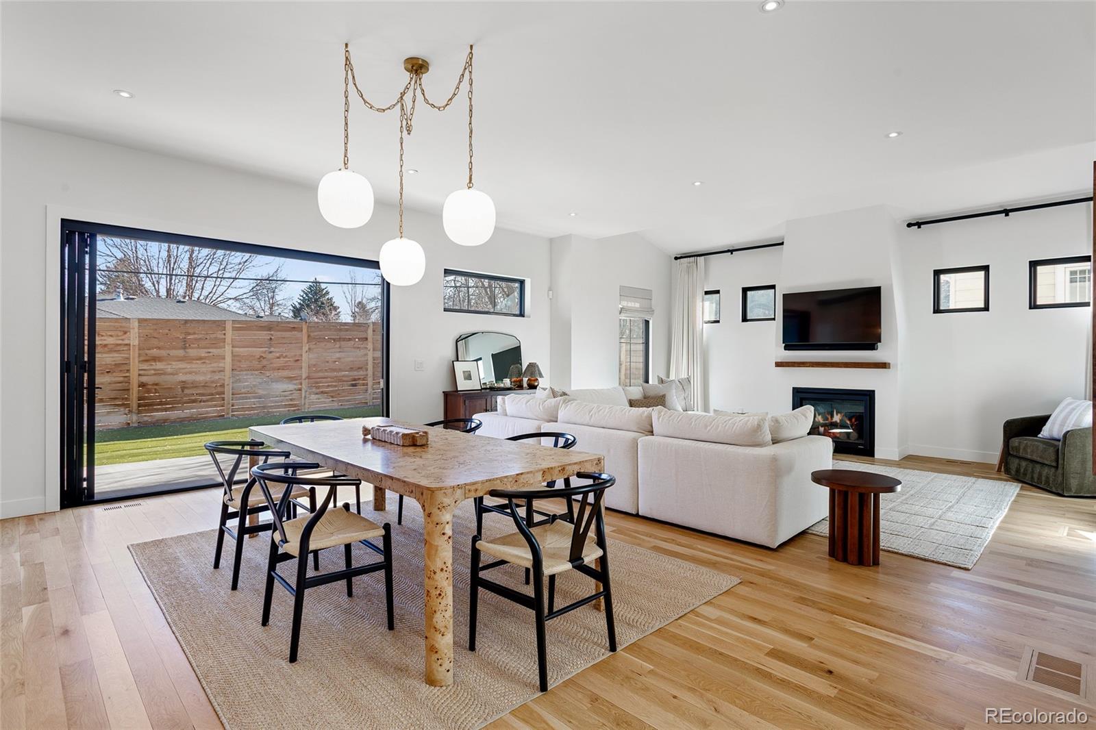 MLS Image #13 for 2930 s madison street,denver, Colorado