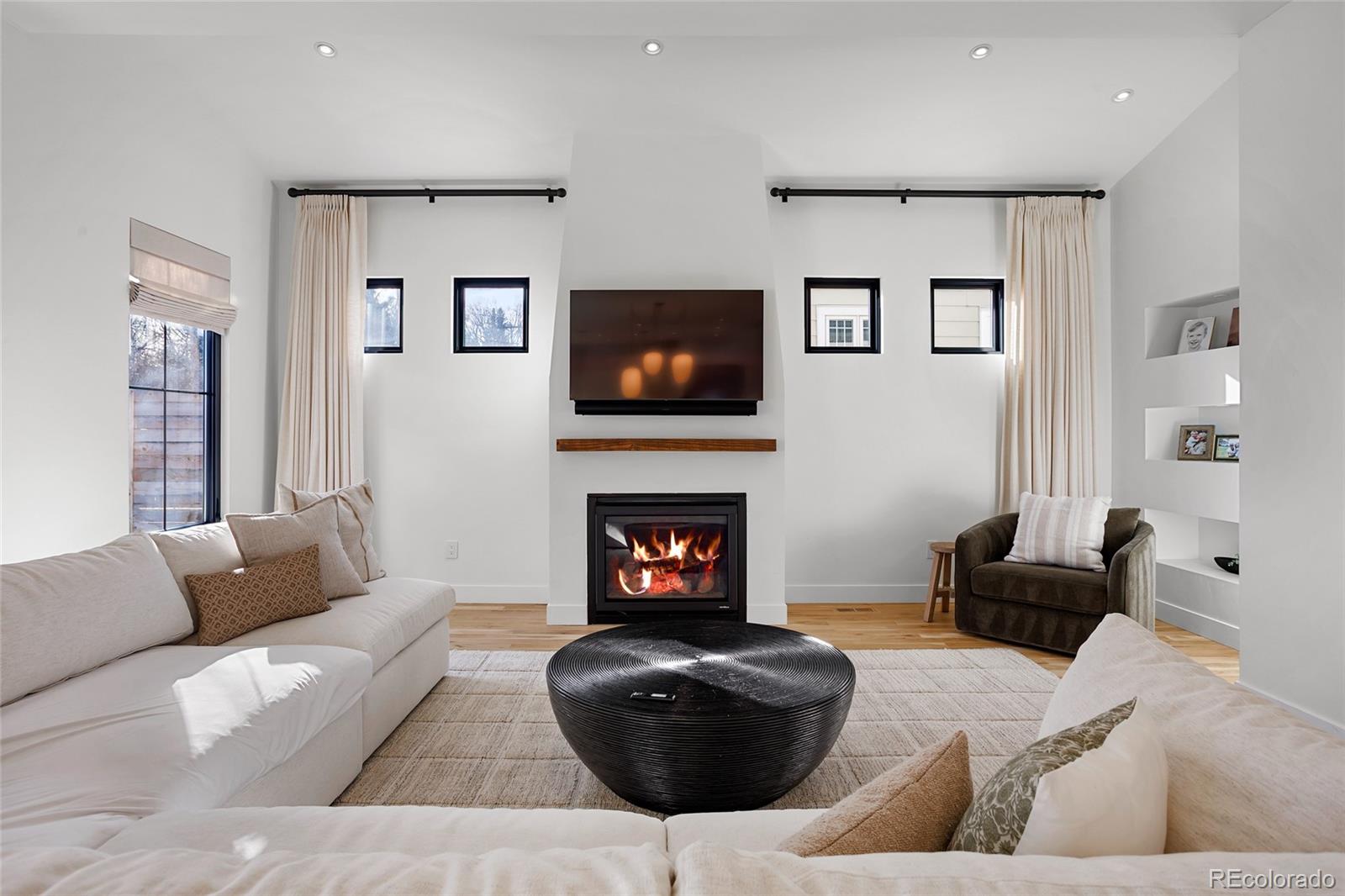MLS Image #15 for 2930 s madison street,denver, Colorado