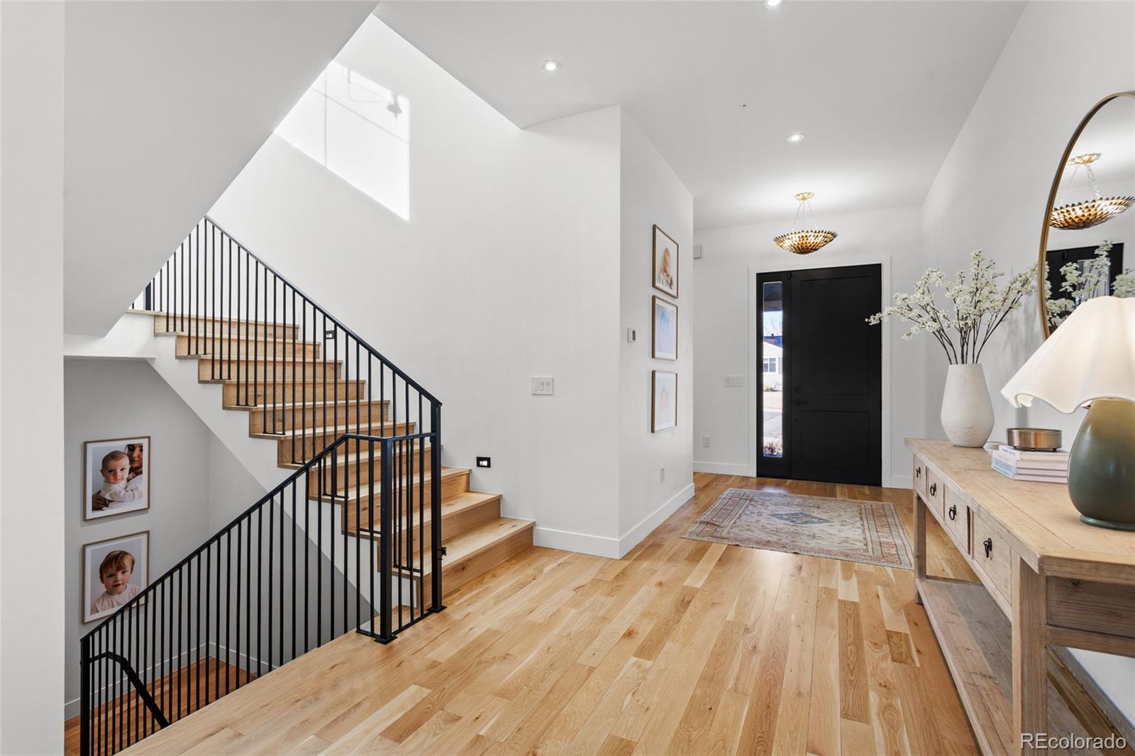 MLS Image #18 for 2930 s madison street,denver, Colorado