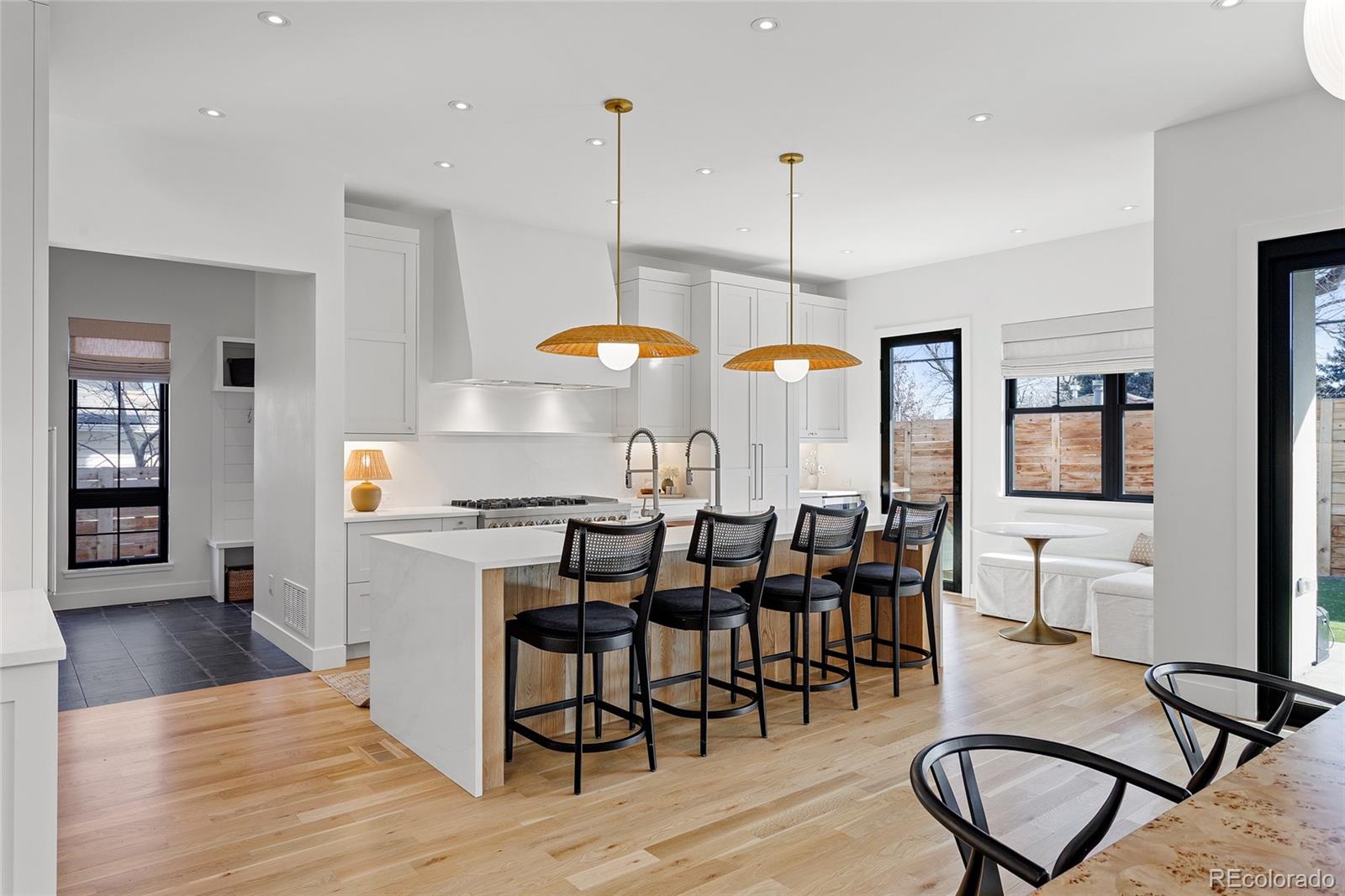 MLS Image #6 for 2930 s madison street,denver, Colorado