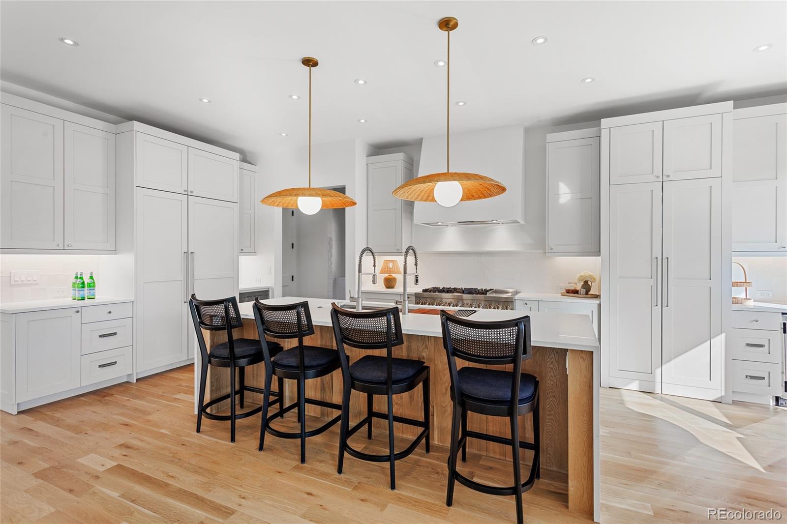 MLS Image #7 for 2930 s madison street,denver, Colorado