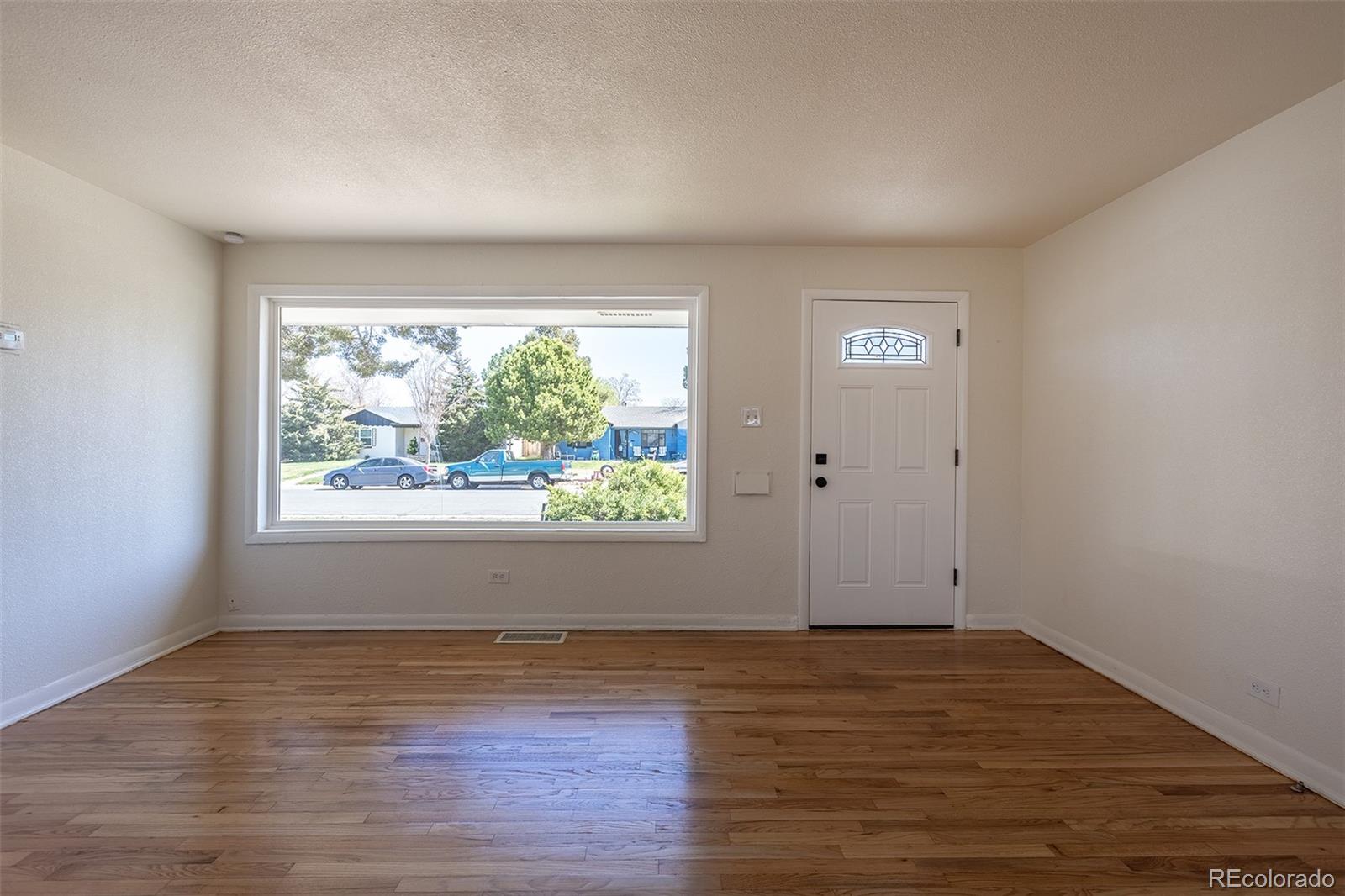 MLS Image #4 for 1675  wabash street,denver, Colorado