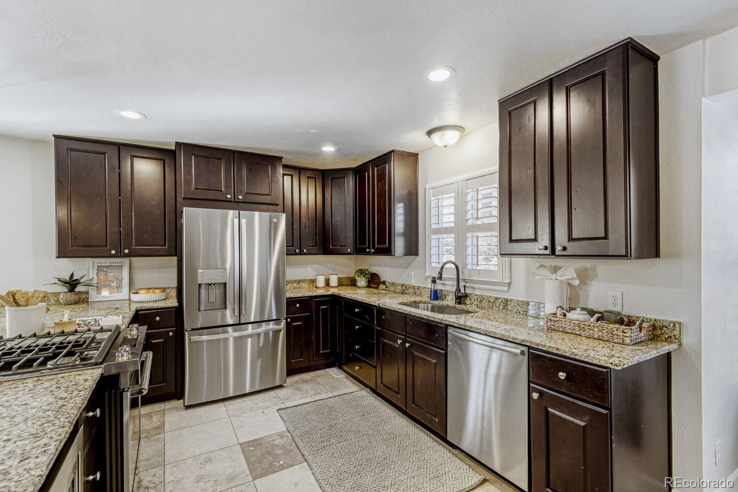 MLS Image #9 for 6023 s akron way,greenwood village, Colorado