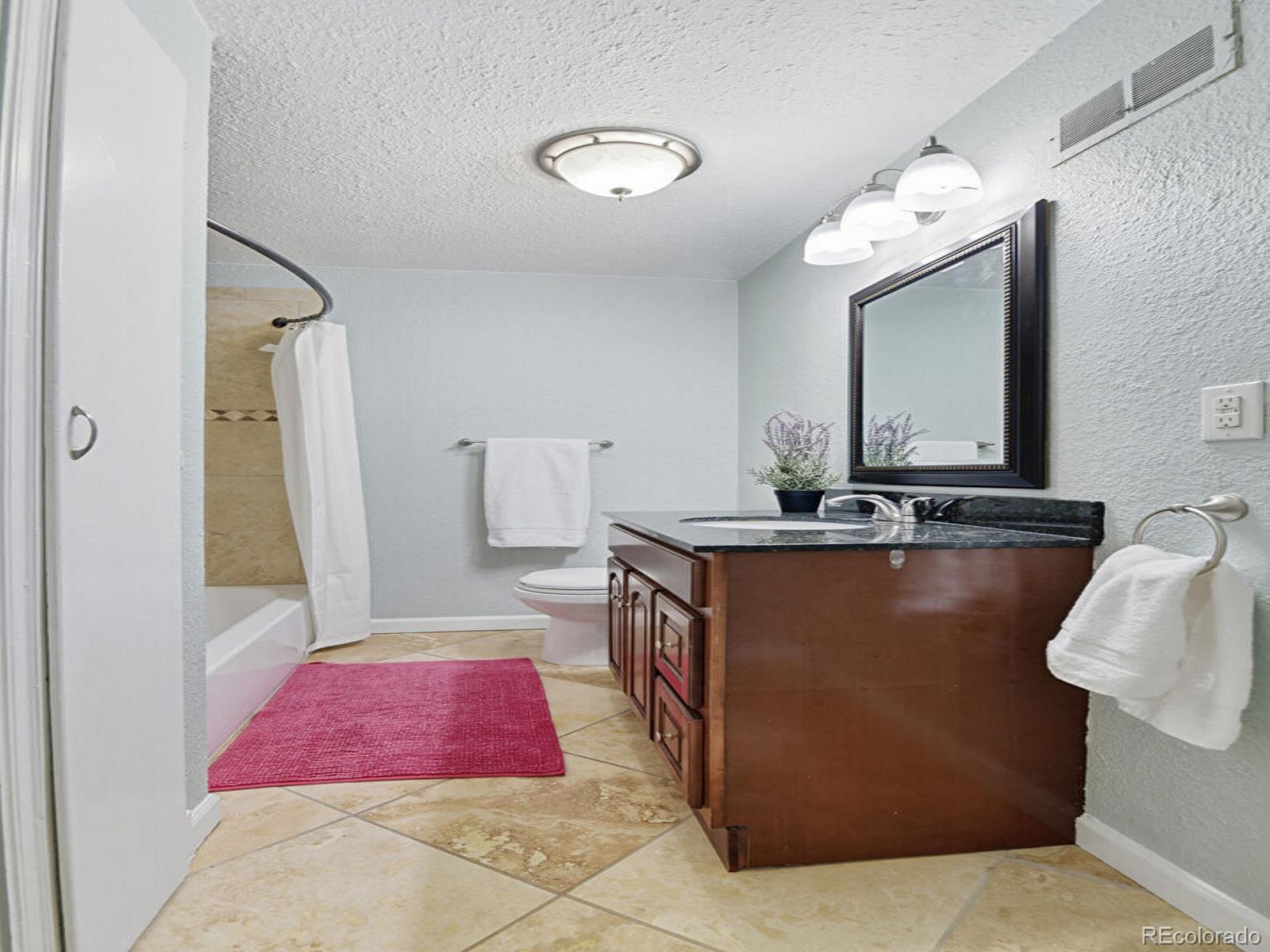 MLS Image #14 for 2870  ivanhoe street,denver, Colorado