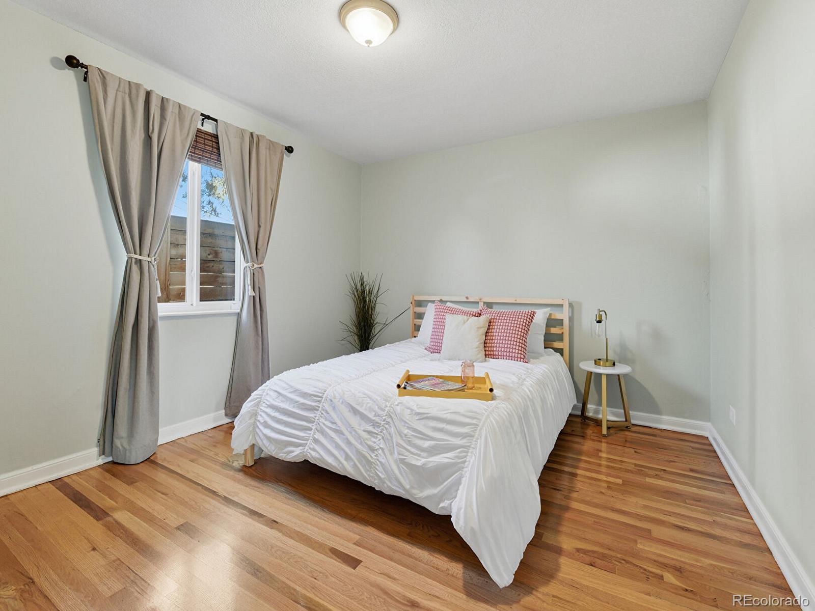 MLS Image #18 for 2870  ivanhoe street,denver, Colorado