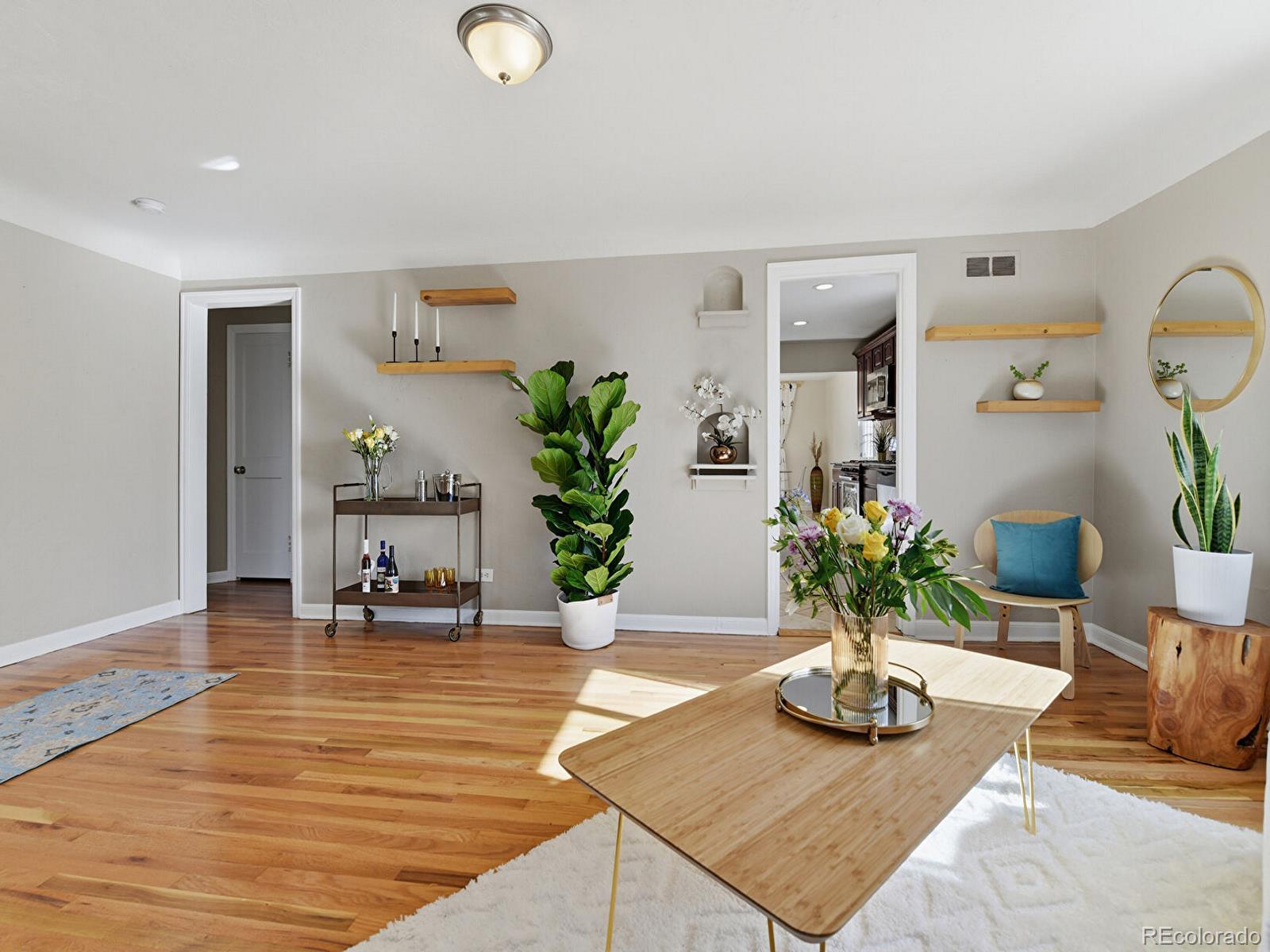 MLS Image #2 for 2870  ivanhoe street,denver, Colorado