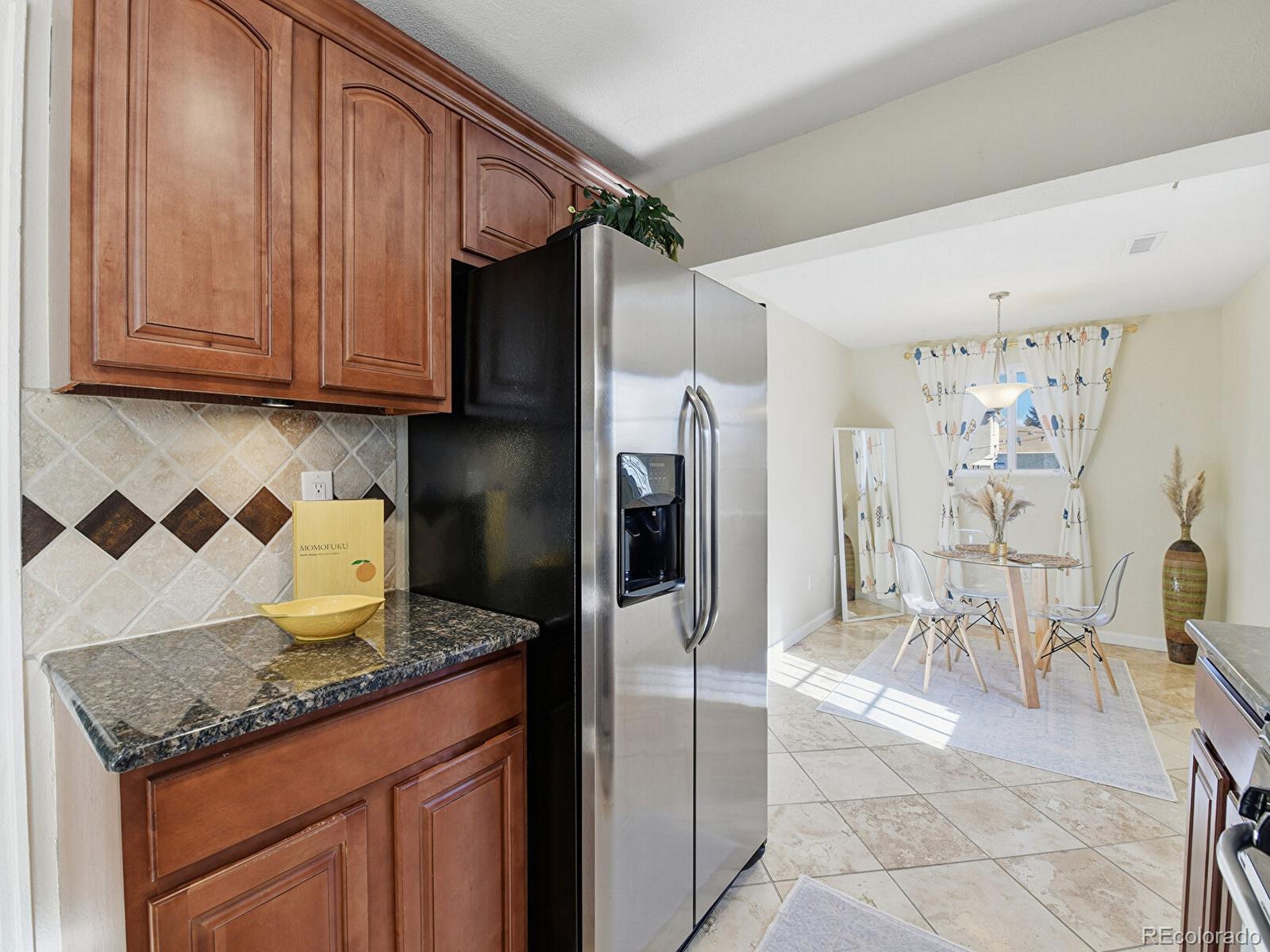MLS Image #5 for 2870  ivanhoe street,denver, Colorado