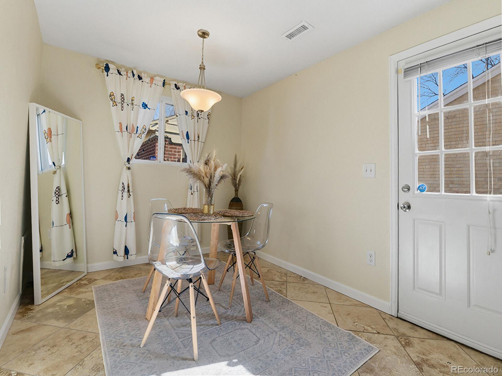MLS Image #7 for 2870  ivanhoe street,denver, Colorado
