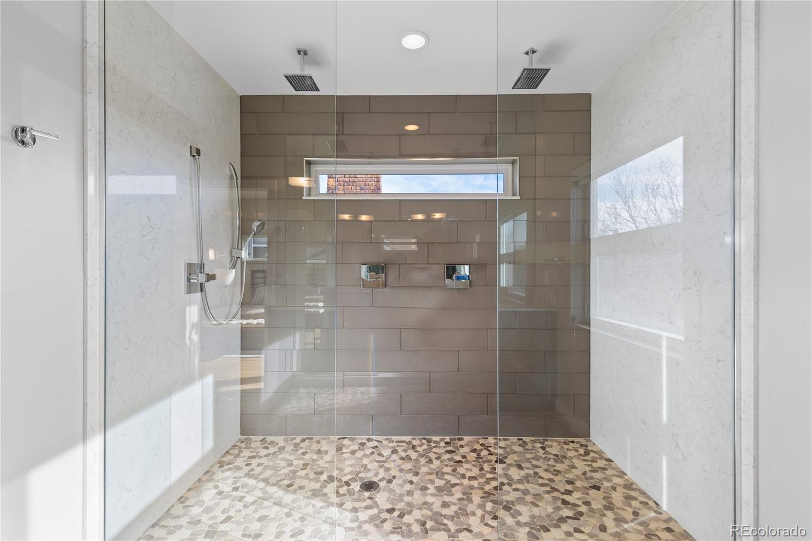 MLS Image #26 for 3225 n york street,denver, Colorado