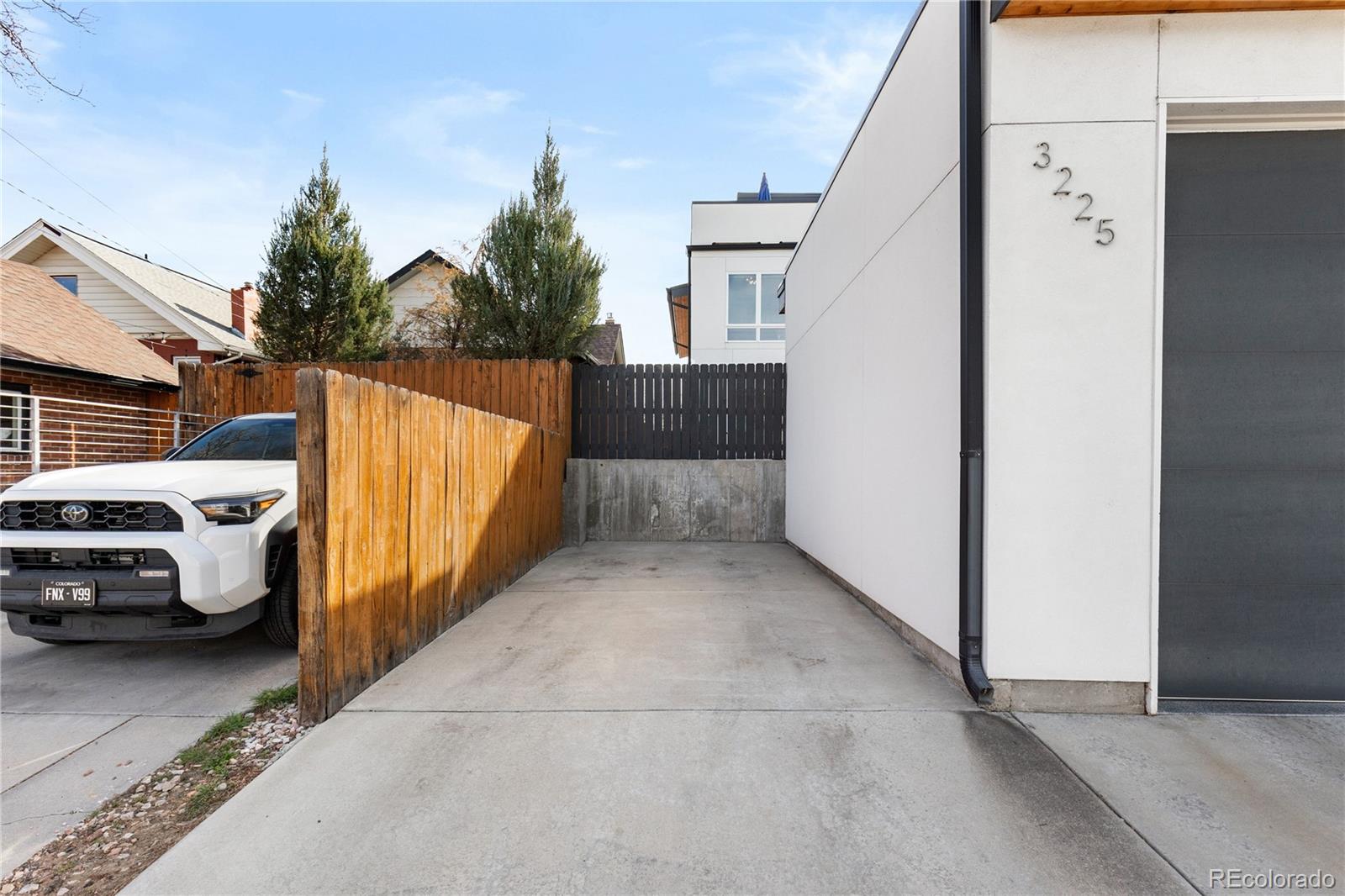 MLS Image #45 for 3225 n york street,denver, Colorado
