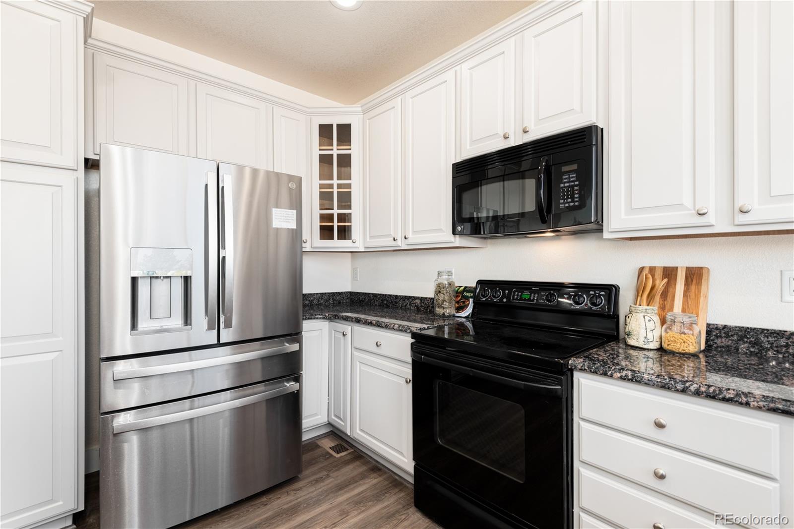 MLS Image #14 for 9610 s dover way,littleton, Colorado
