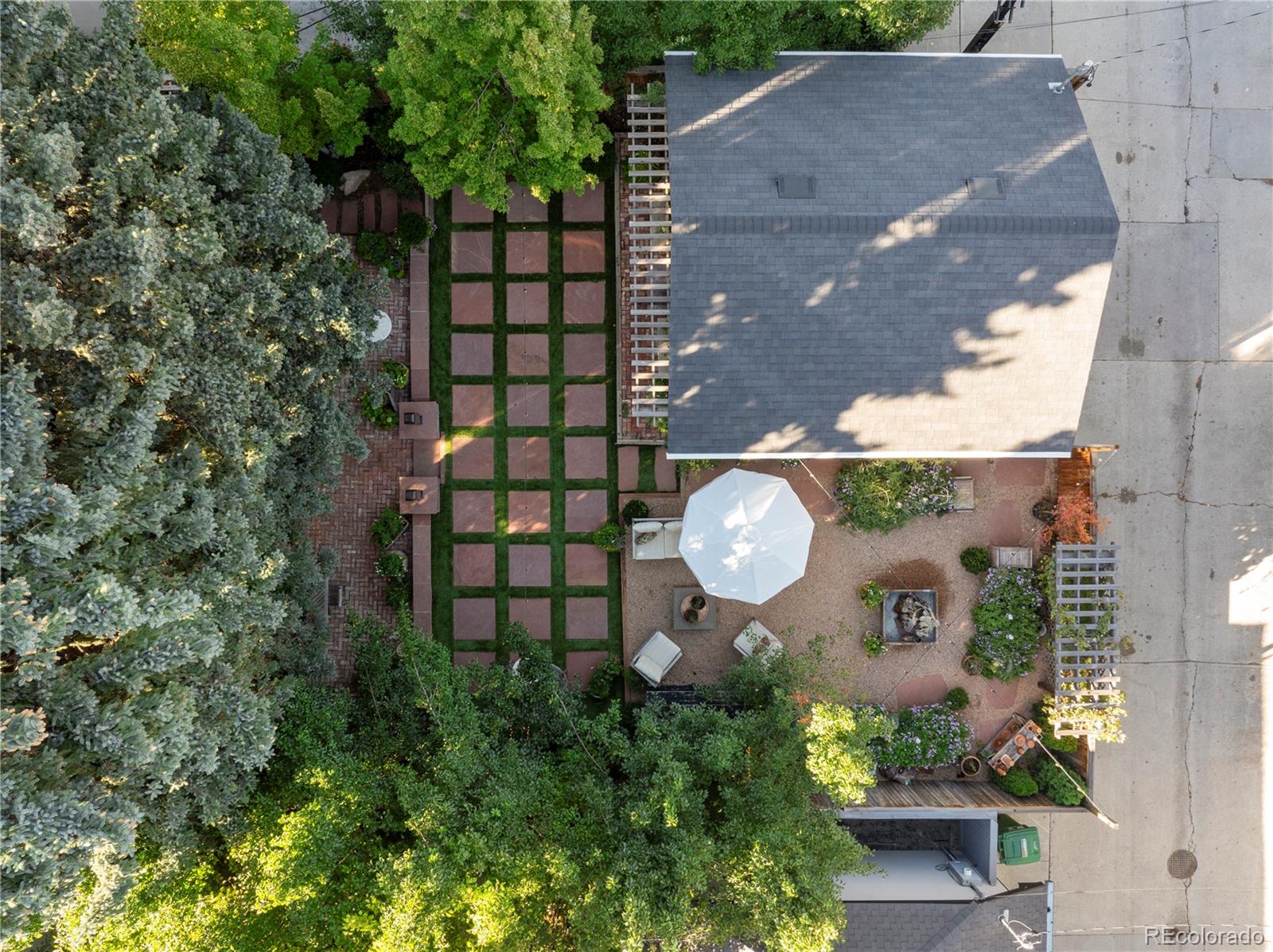 MLS Image #11 for 2566 s clayton street,denver, Colorado