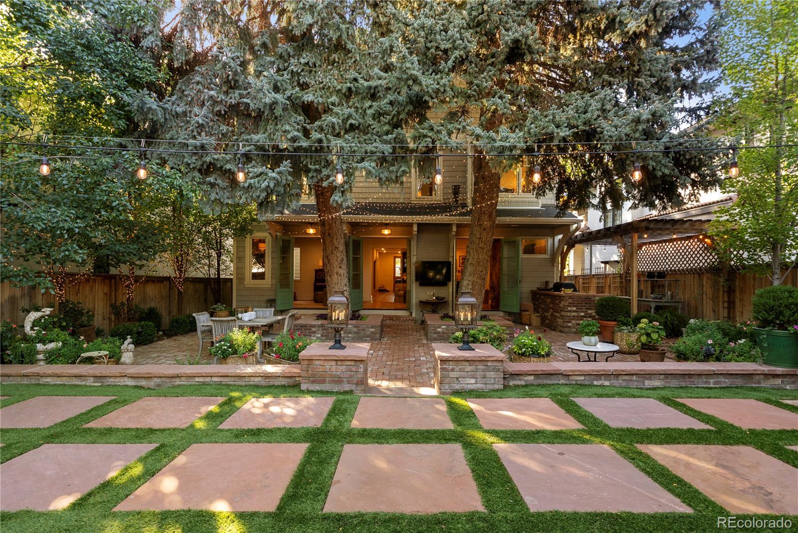 MLS Image #2 for 2566 s clayton street,denver, Colorado