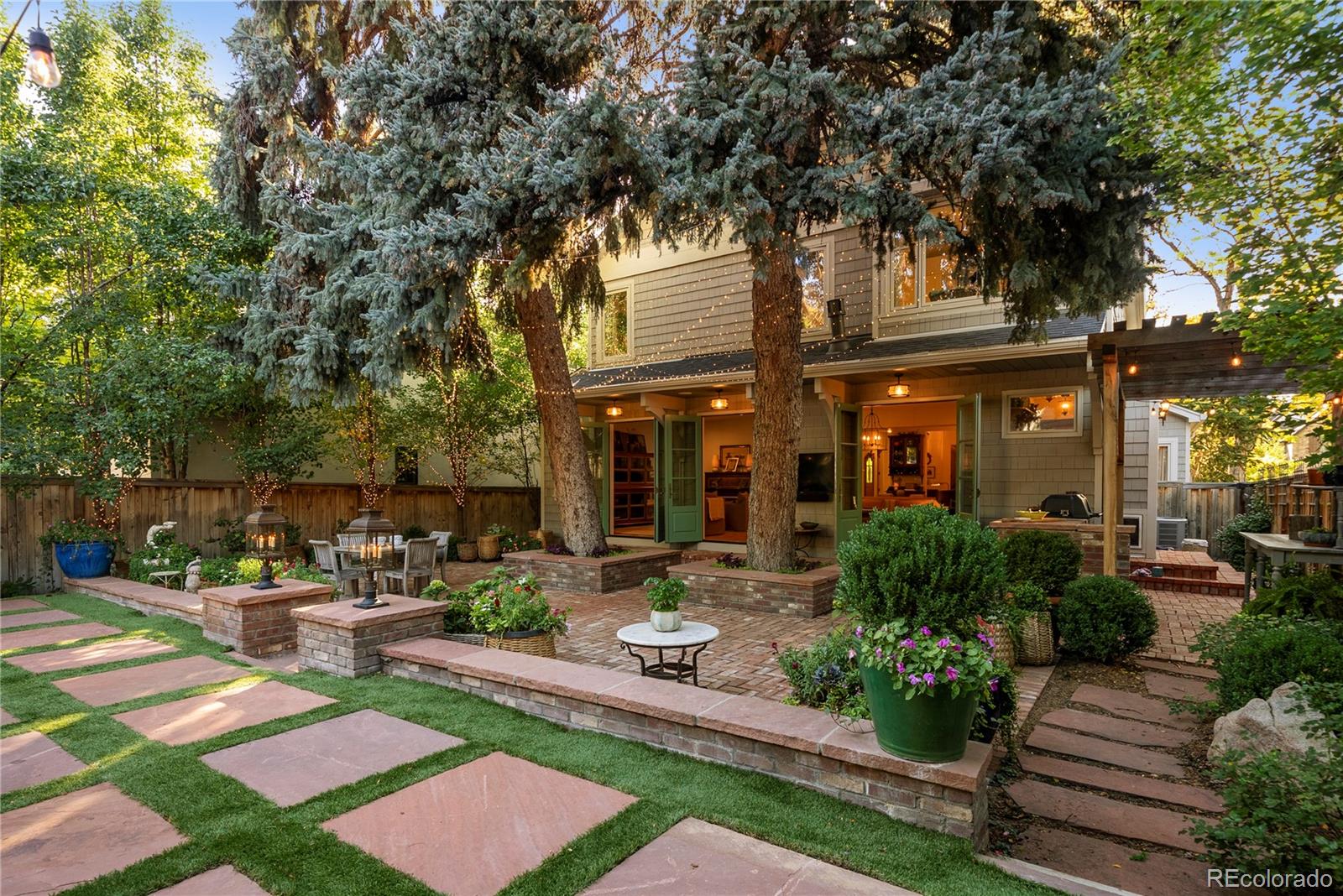 MLS Image #5 for 2566 s clayton street,denver, Colorado