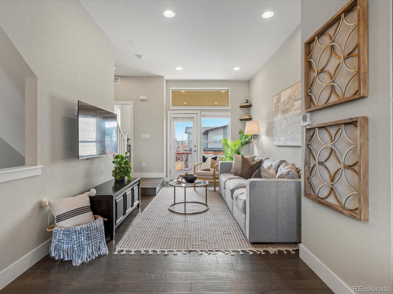 MLS Image #9 for 5662  emporia street ,denver, Colorado