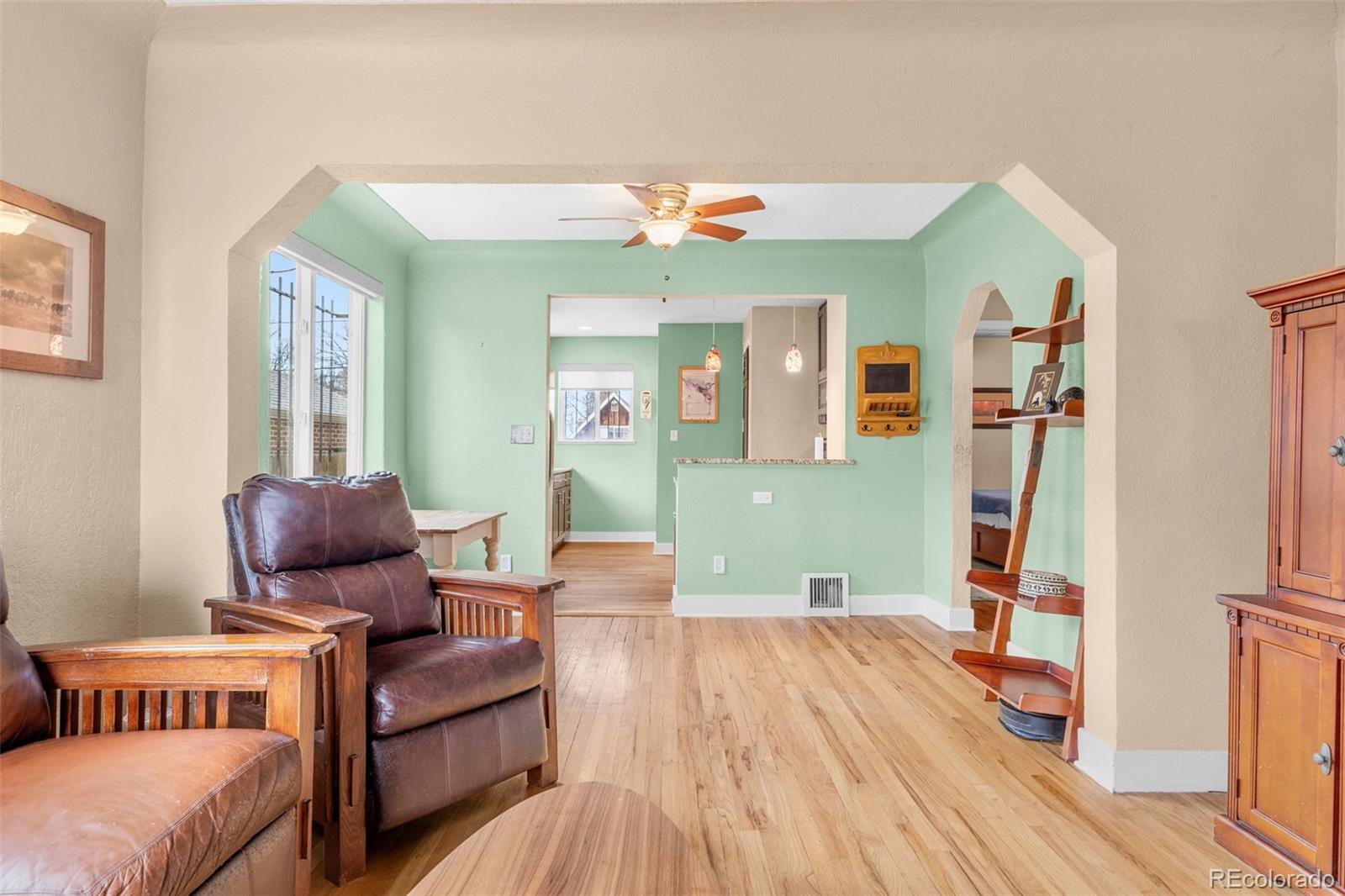 MLS Image #12 for 3535 n monroe street,denver, Colorado