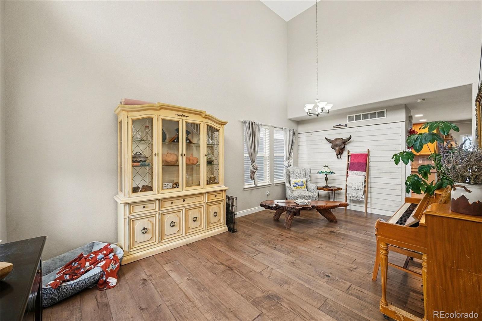 MLS Image #3 for 5965  raleigh circle,castle rock, Colorado