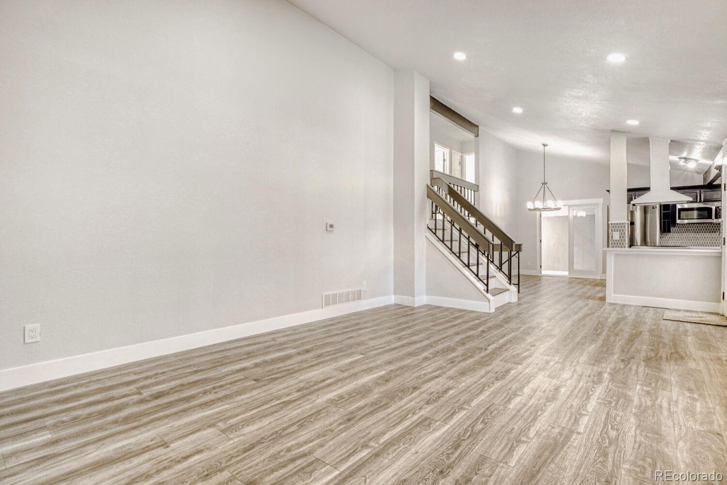 MLS Image #4 for 3752 s pitkin court,aurora, Colorado