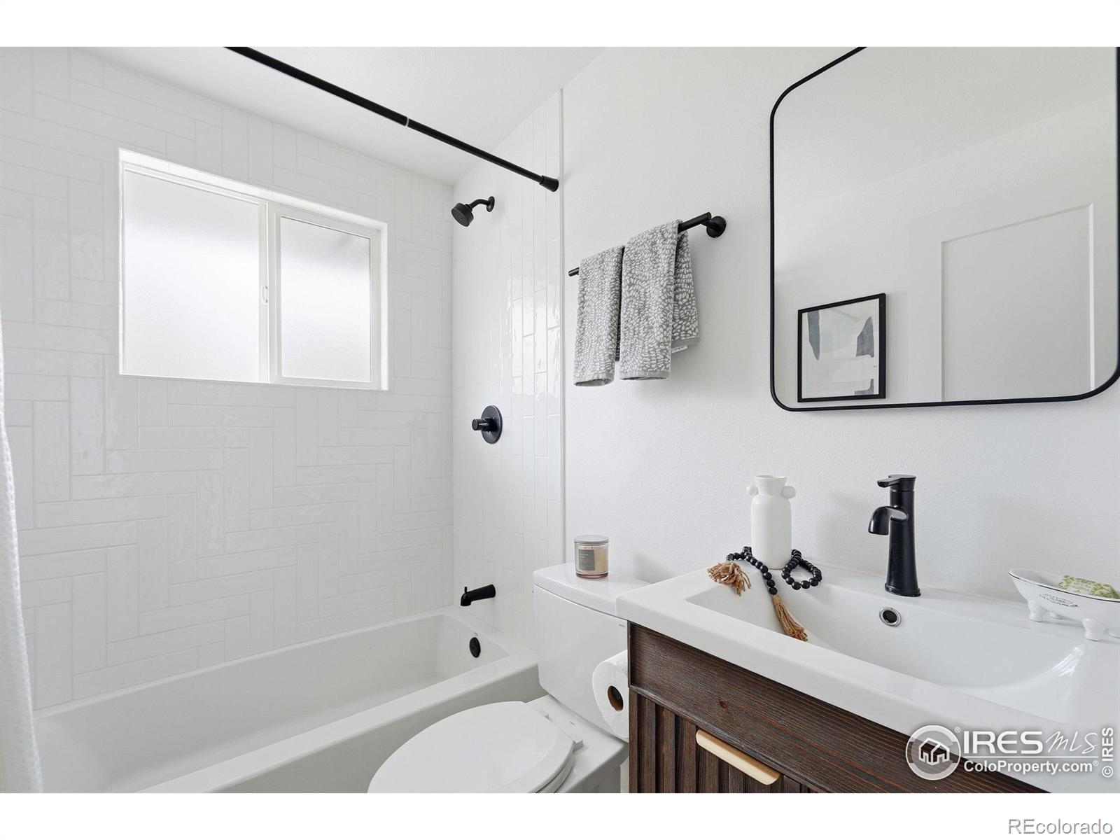 MLS Image #14 for 2830  duke circle,boulder, Colorado