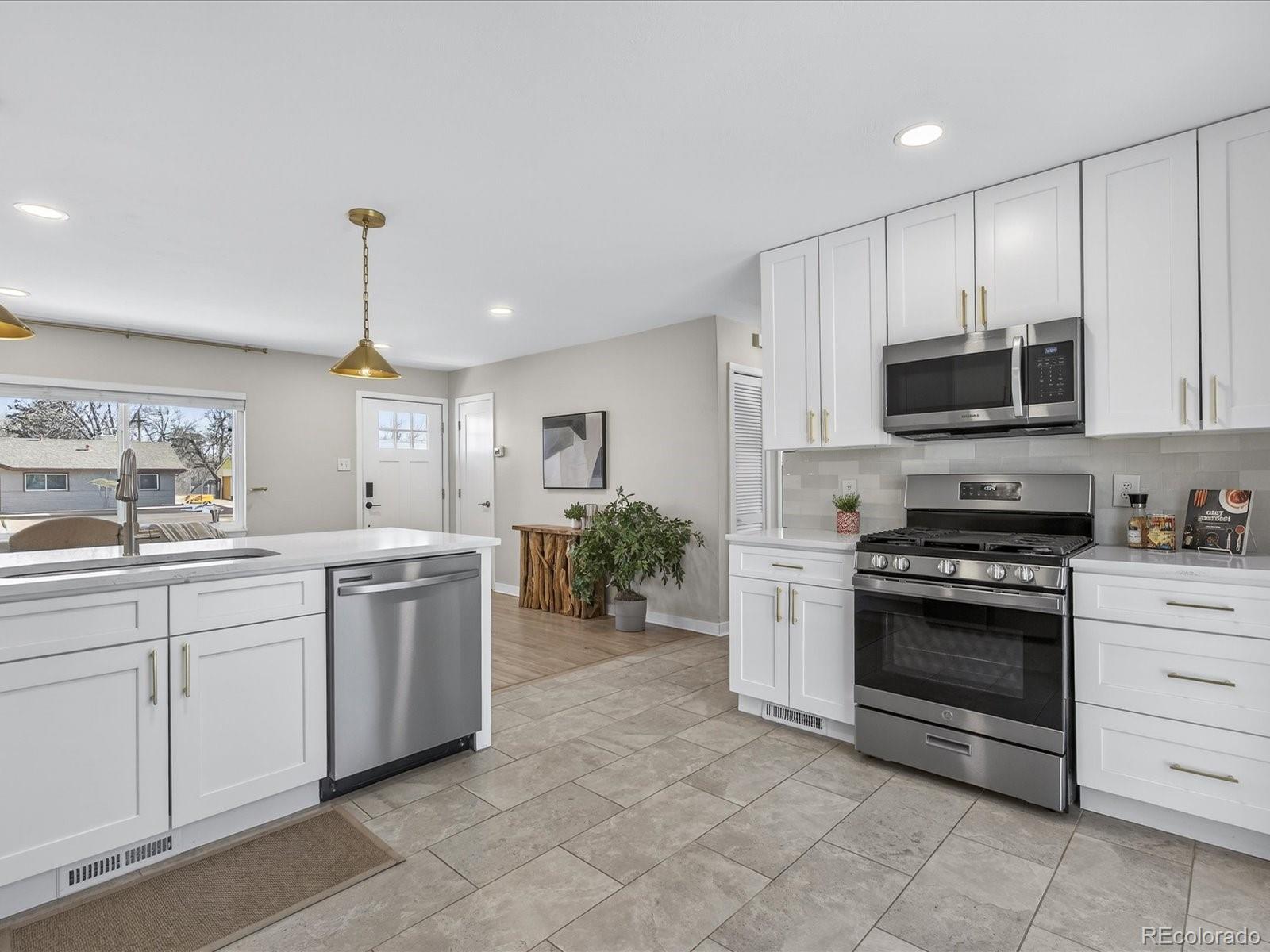 MLS Image #9 for 3483 s glencoe street,denver, Colorado