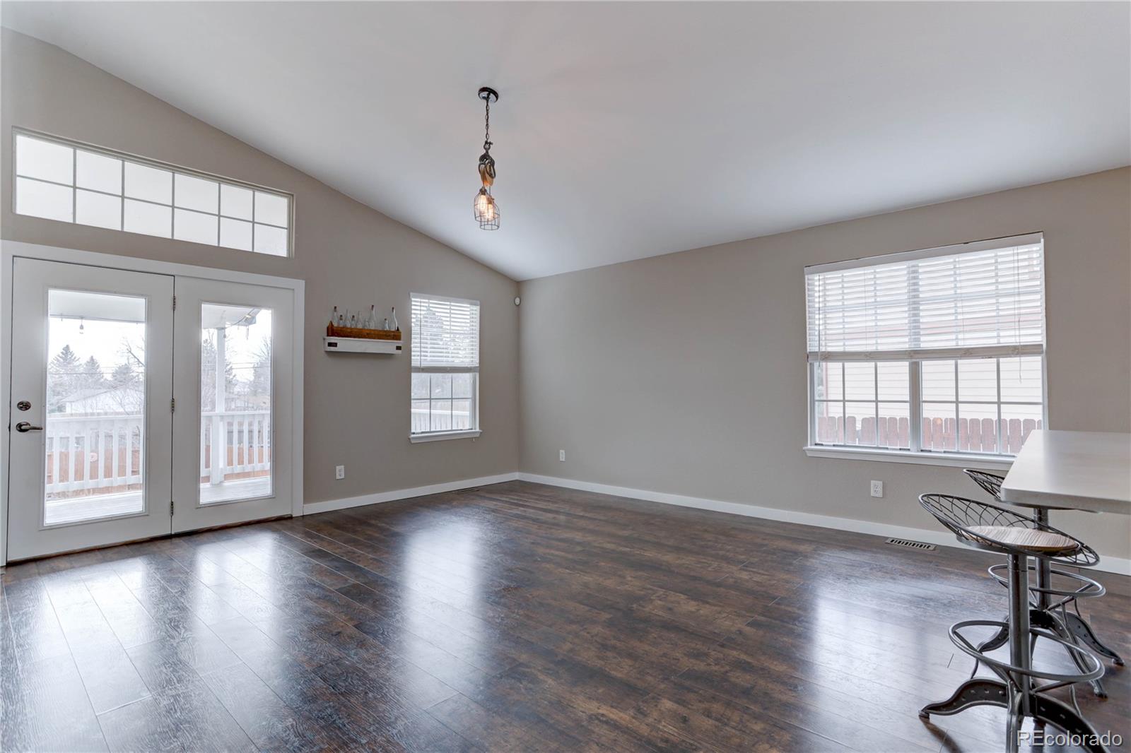 MLS Image #10 for 8252 s balsam court,littleton, Colorado