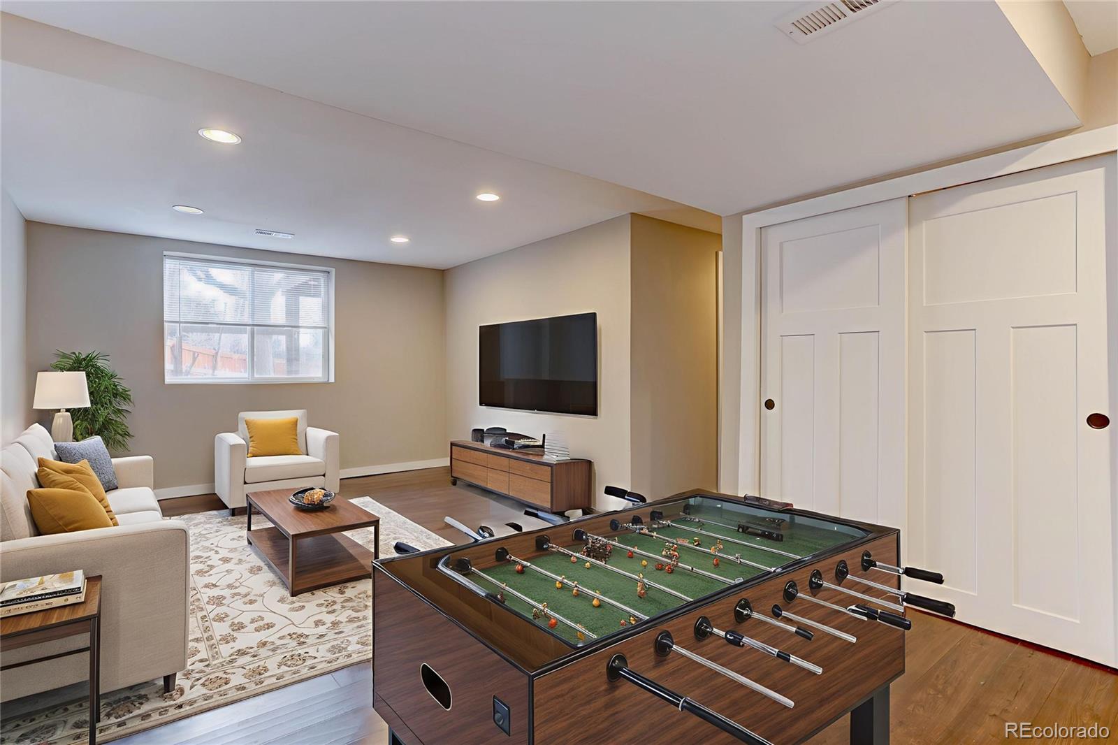 MLS Image #23 for 8252 s balsam court,littleton, Colorado