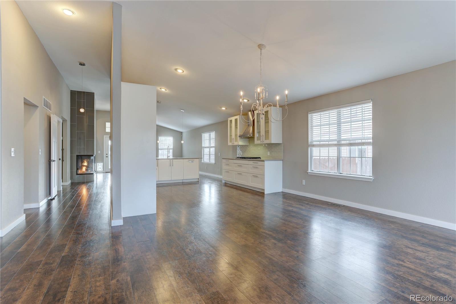 MLS Image #3 for 8252 s balsam court,littleton, Colorado