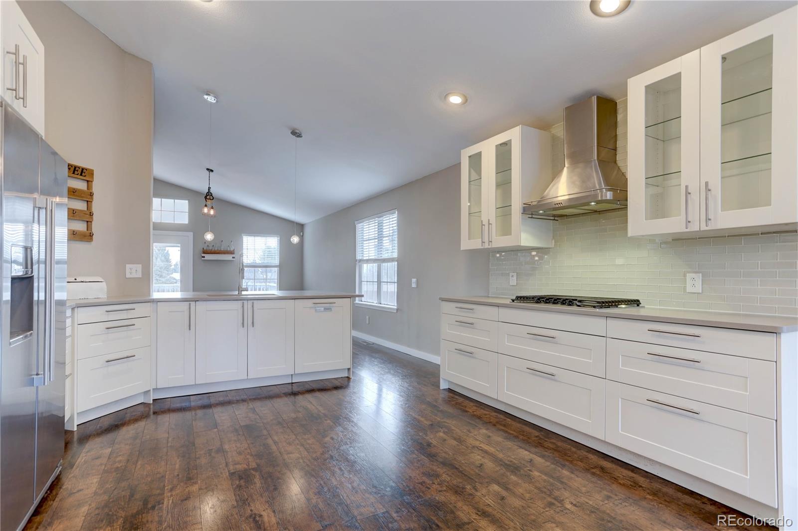 MLS Image #6 for 8252 s balsam court,littleton, Colorado