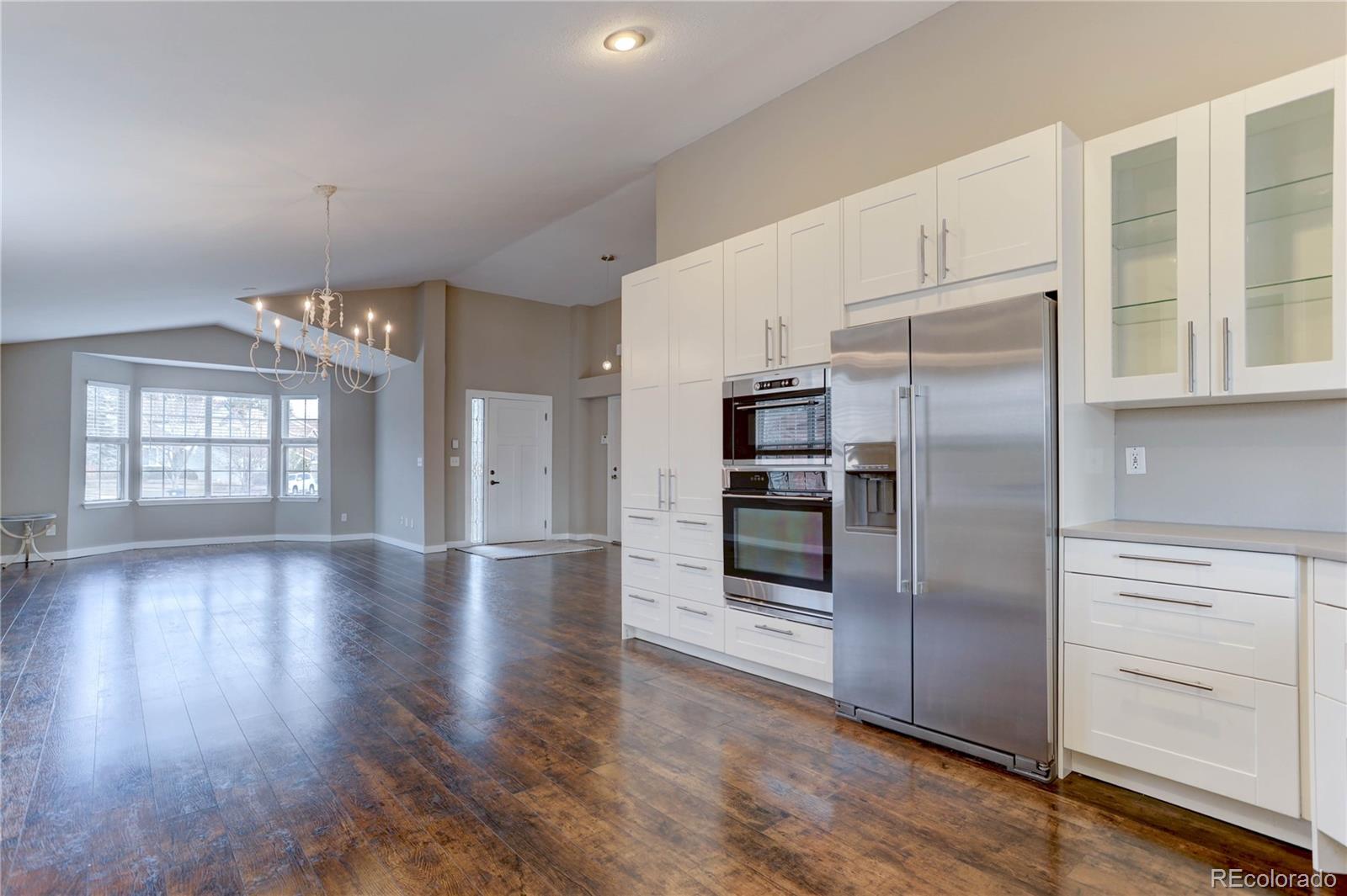 MLS Image #8 for 8252 s balsam court,littleton, Colorado