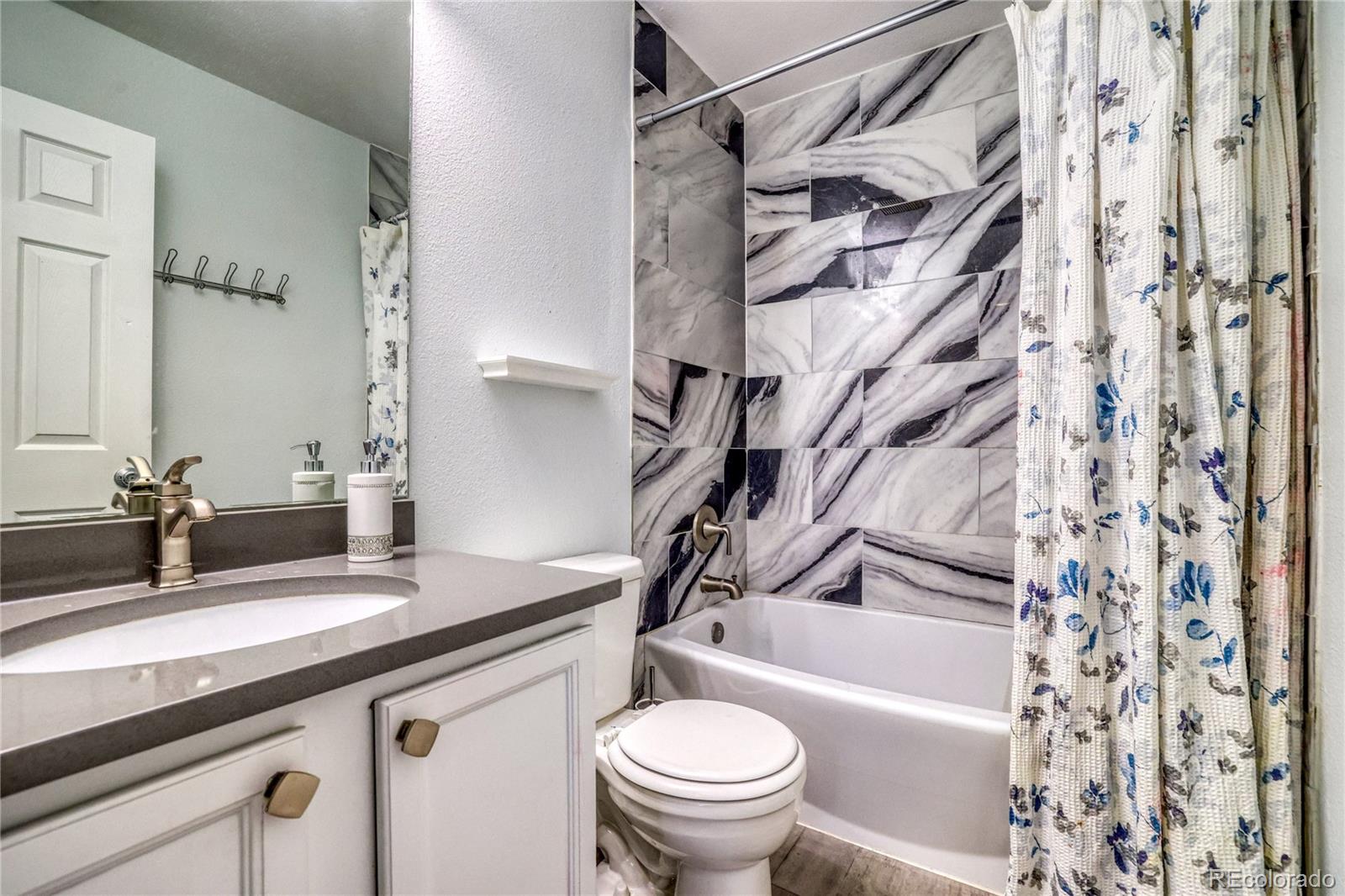 MLS Image #27 for 16583 e geddes place,aurora, Colorado