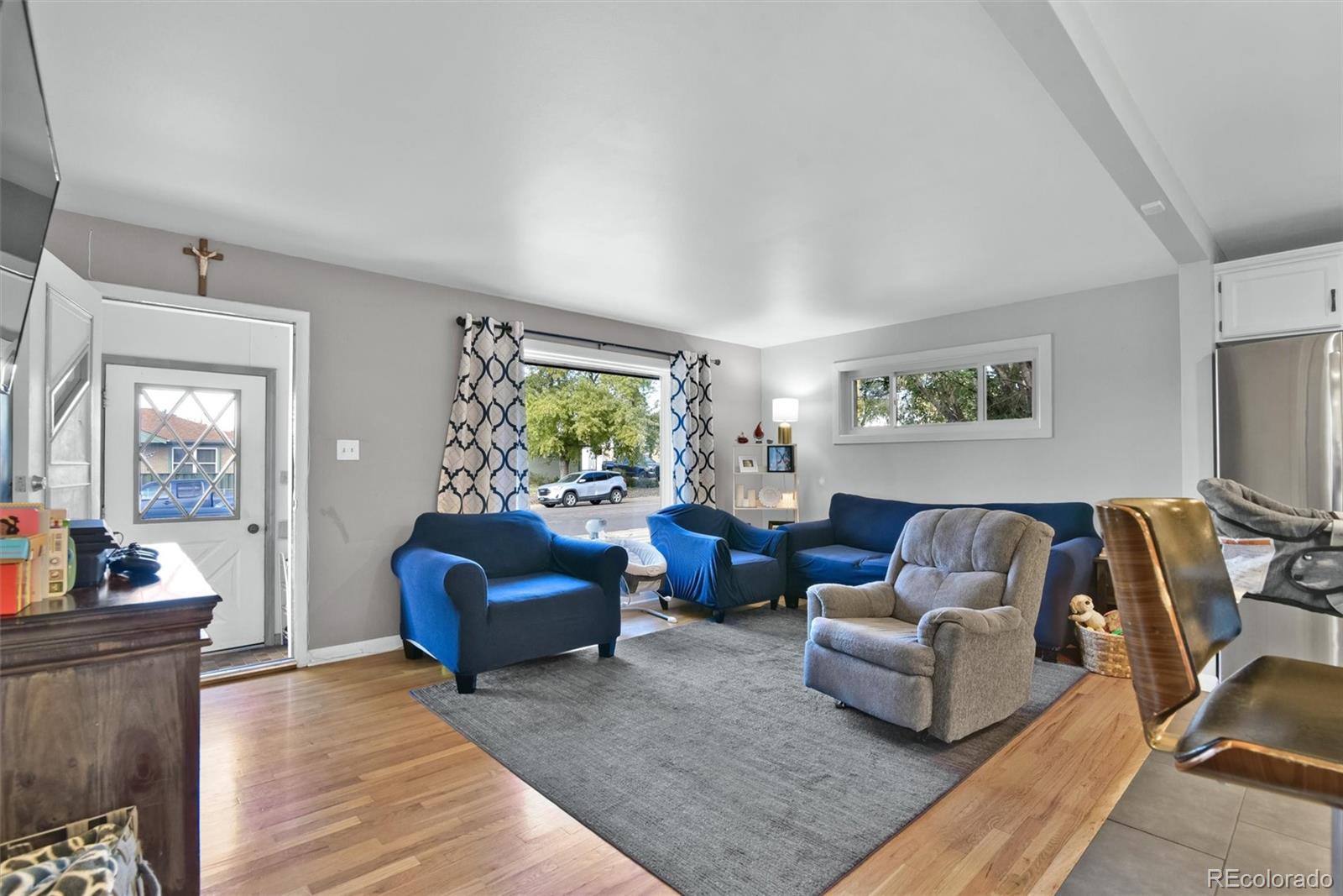 MLS Image #5 for 7050  alan drive,denver, Colorado
