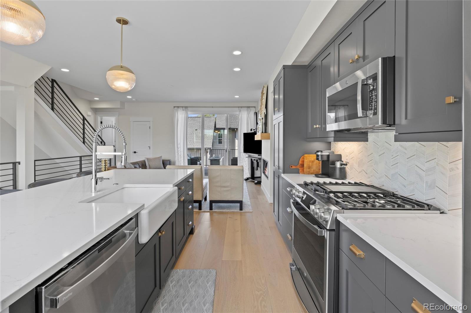MLS Image #7 for 8028 w 52nd lane,arvada, Colorado