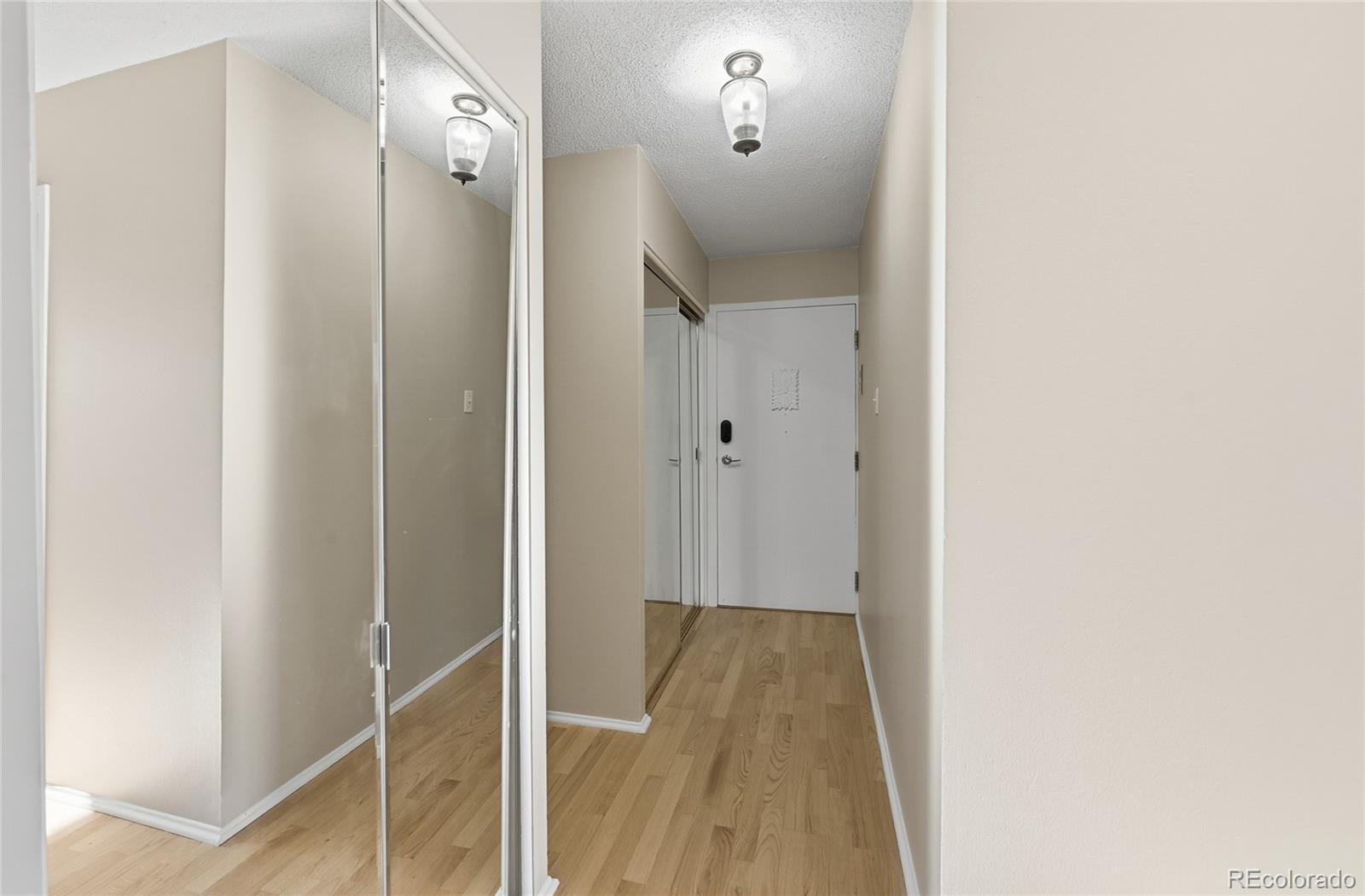 MLS Image #3 for 700 s alton way 1c,denver, Colorado