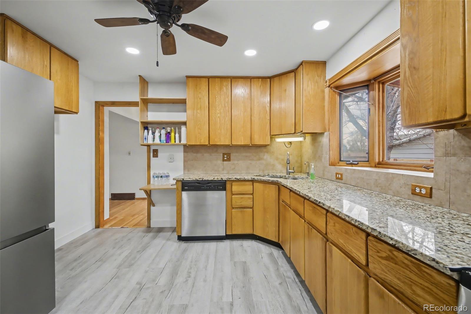 MLS Image #14 for 800  main street,colorado springs, Colorado